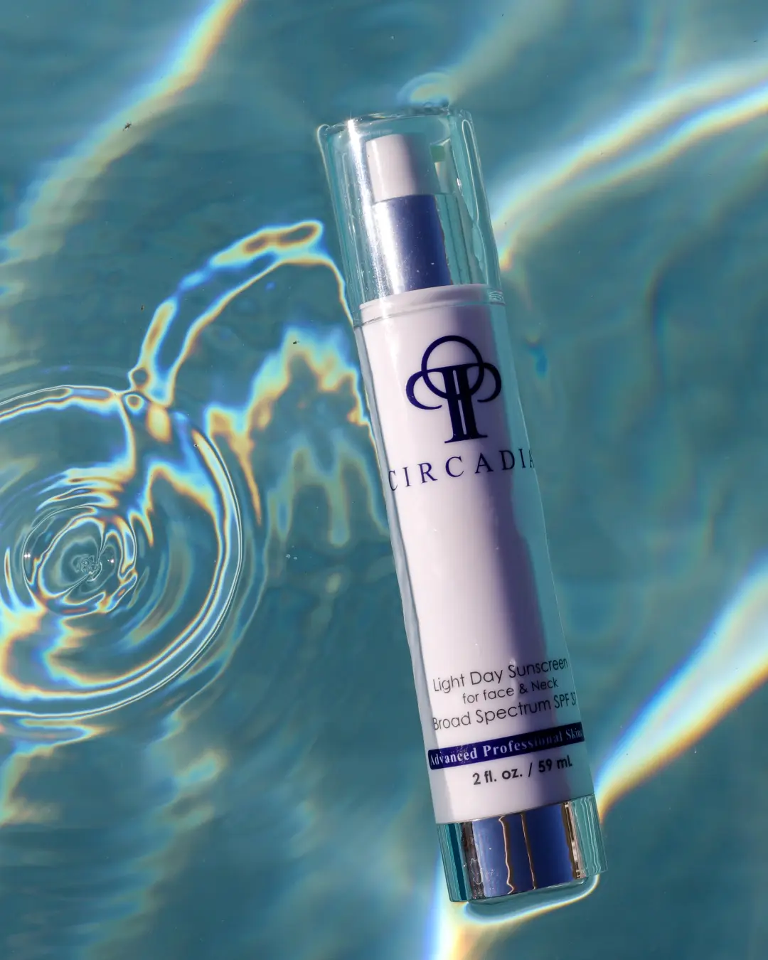 Light Day Sunscreen SPF 37 – lengva kasdienė apsauga su anti-senėjimo savybėmis