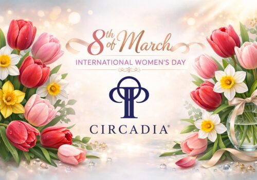 Circadia dovanos kovo 8-ajai: 3 rinkinių odos spindesiui apžvalga